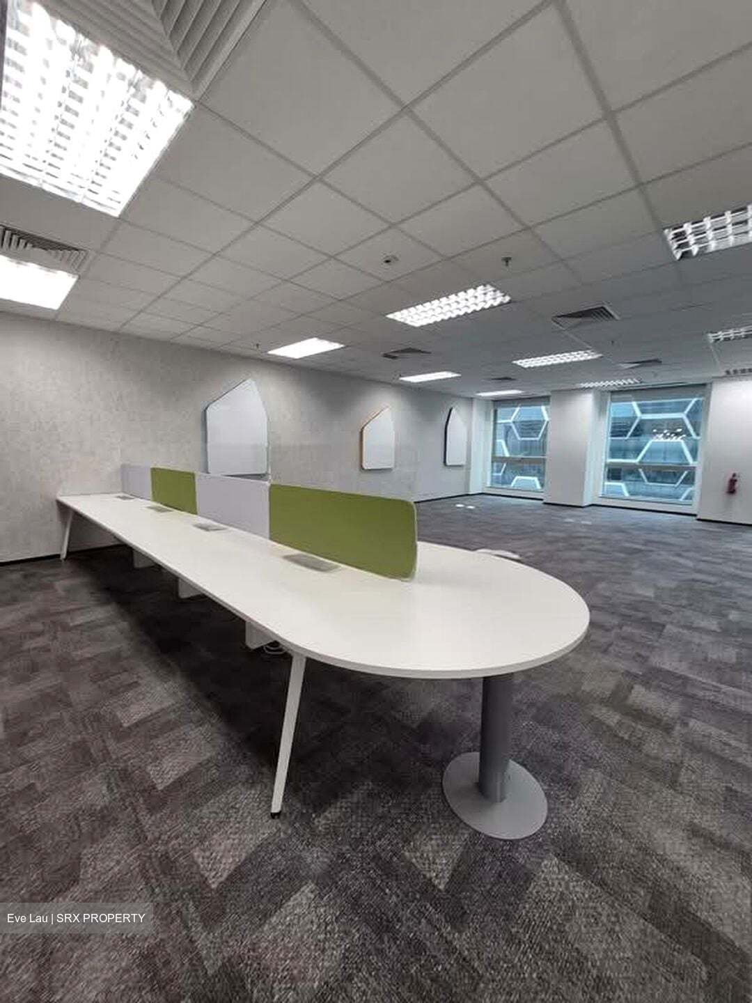 Oue Downtown (D1), Office #539403271